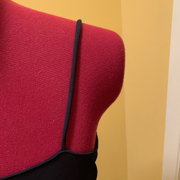 Akris sheer top with embroidered front and adjustable camisole 🔴 - Picture 9 of 16